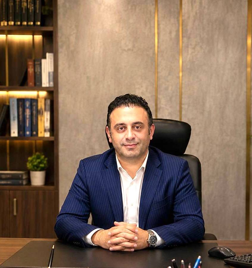 علیرضا فتحی